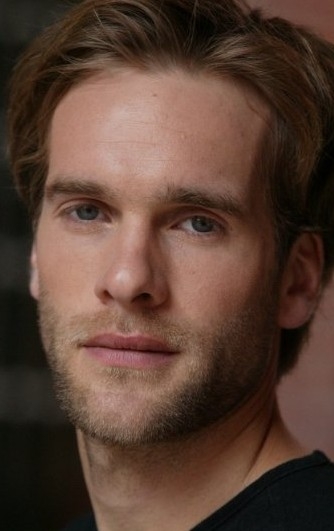 Фото актера