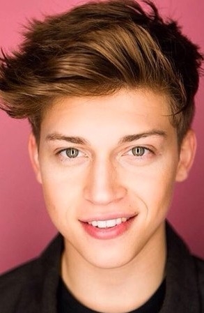 Фото актера