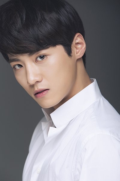 Фото актера