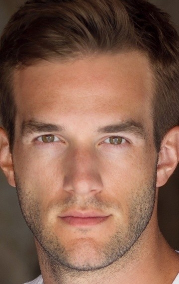 Фото актера