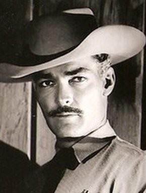 Фото актера