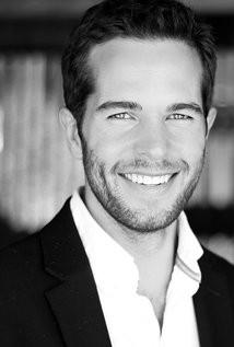 Фото актера