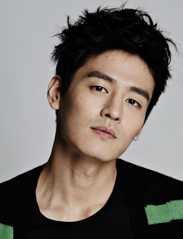 Фото актера