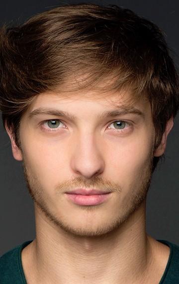 Фото актера